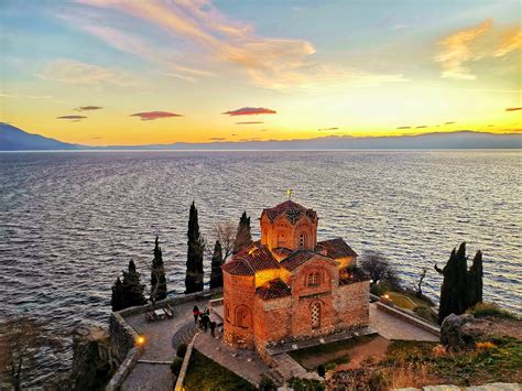 Taken at St Jovan Kaneo, Ohrid, North Macedonia - an underrated travel destination. : r/pics