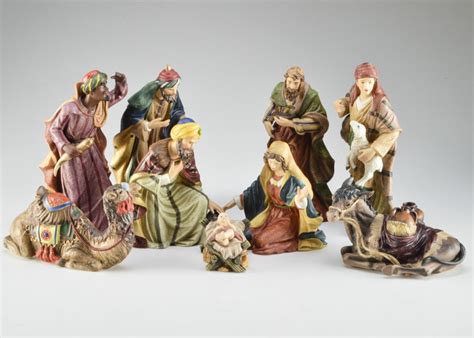 Grandeur Noel 9 Piece Porcelain Nativity Set | EBTH