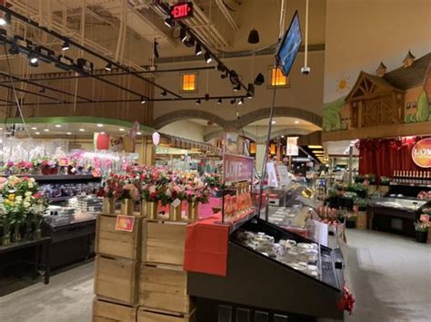 WEGMANS - Updated December 2024 - 183 Photos & 313 Reviews - 9102 Shops Way, Northborough ...