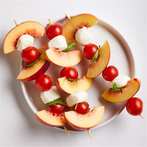 10-Minute Snacks from the Mediterranean Diet | EatingWell