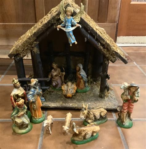 Vintage Italian Nativity Set with Wood Creche 12 Figurines - Mid Century Christmas Decor by ...