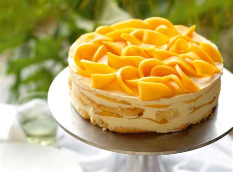 Mangomisu: the mango tiramisu | Recipe | Desserts, Entertaining desserts, Mango dessert