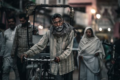 Street Photography in India - Andrew Studer