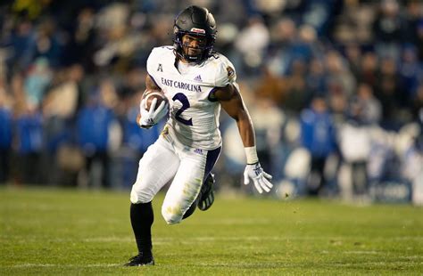 6 undrafted rookies with the best chances to make the Ravens 2023 ...