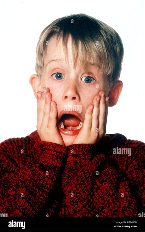 Home Alone Macaulay Culkin High Resolution Stock Photography and Images ...