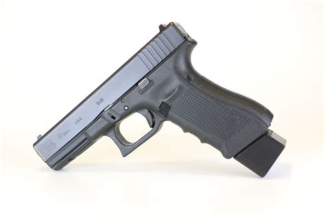 JF Gunworks - Glock 17 +0 Magazine Extension - Made in Canada