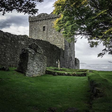 Loch Leven Castle | Scottish castles, Castle, Irish castles