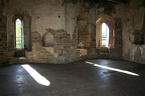 Stokesay Castle Interior 9 | Castles interior, Gothic castle interior ...