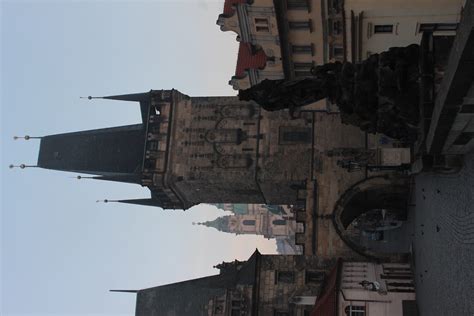 Guide to Sunrise Photography on Charles Bridge, Prague - DALIBRO