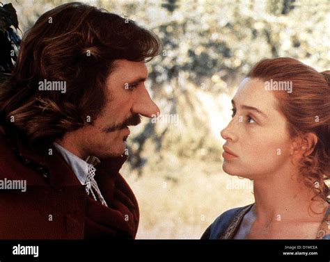 Cyrano Von Bergerac Cyrano De Bergerac Gerard Depardieu, Anne Brochet Der missgestaltete Cyrano ...