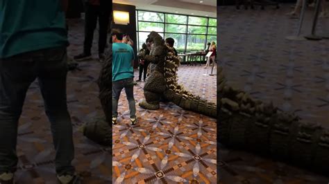 Amazing Heisei Godzilla cosplay at G-fest 27. July 15, 2022 - YouTube