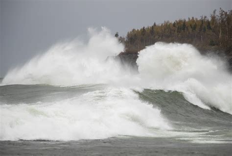 Photos: Winds whip up 20-foot waves on Lake Superior | MPR News