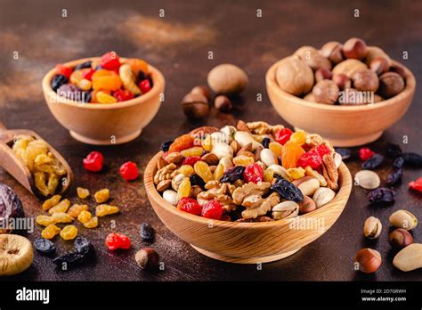 Healthy Snack of Nuts and Dried Fruit Stock Photo - Alamy