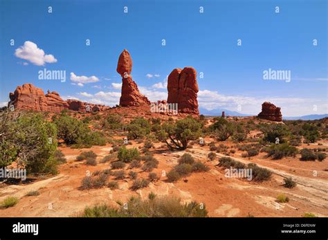 Balanced Rock, Arches National Park Stock Photo - Alamy