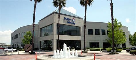 DeVry University + Keller Long Beach Location