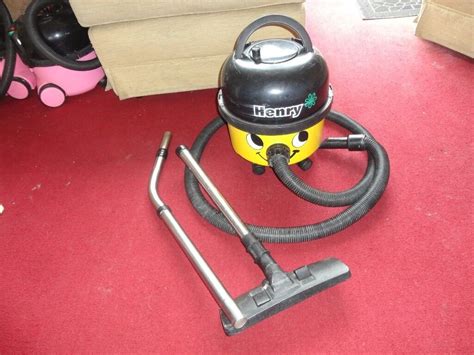 yellow henry hoover working | in Basildon, Essex | Gumtree