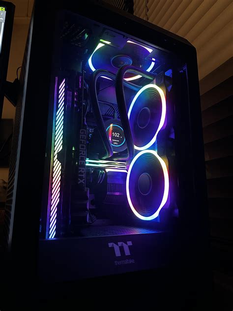 Tower 200 Build - Very fun to build in : r/thermaltake