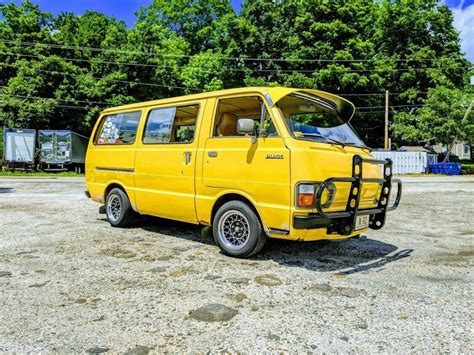 Toyota HiAce Diesel Surf Wagon for sale