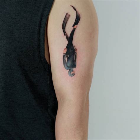 Pin en Illustrative Tattoos