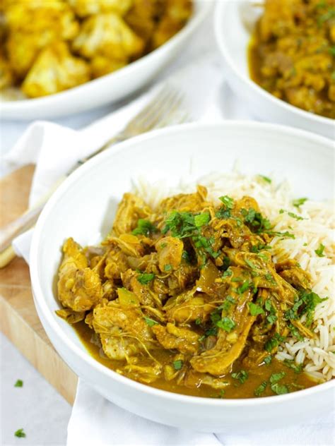 Slow Cooker Chicken Curry - The Easiest EVER recipe!