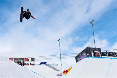 Glimpse/ S1 E2: Scotty James Stomping Grounds Saas-Fee