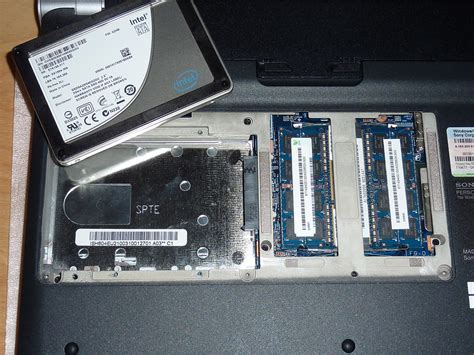 Intel X25-V SATA SSD | Test: blog.gilly.ws/2010/05/23/intel-… | Flickr