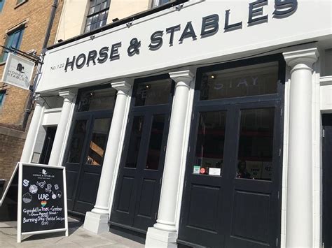 THE HORSE & STABLES HOSTEL - Prices & Reviews (London, England) - Tripadvisor