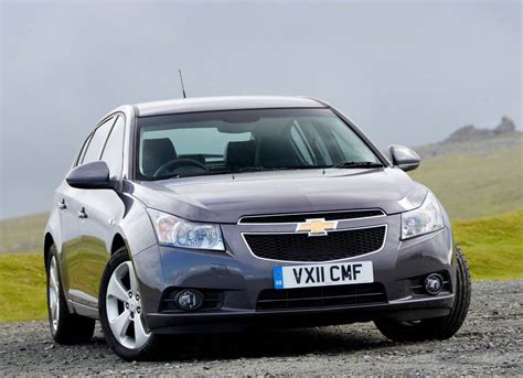 Chevrolet Cruze Hatchback Car Wallpapers 2012