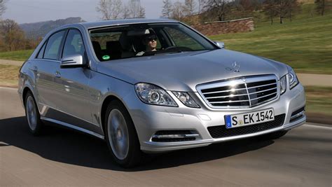 Mercedes E300 BlueTEC Hybrid review | Auto Express