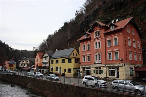 HOW TO VISIT PRAVCICKA BRANA IN BOHEMIAN SWITZERLAND IN WINTER – The Twirling Traveler