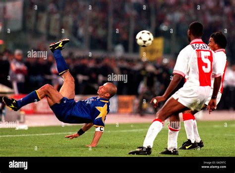 UEFA Champions League Final Soccer, Ajax V Juventus Stock Photo - Alamy