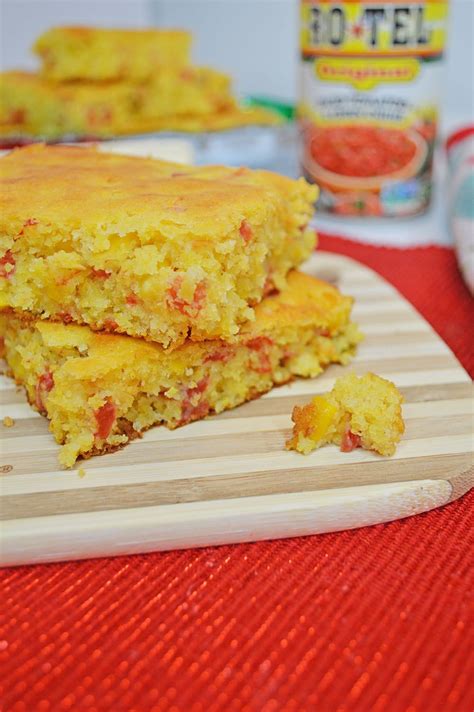 Your holiday meal won't be complete without this cornbread with a kick! #ad #RotelHoliday ...