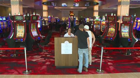 New Iowa casino quietly opens, here's a sneak peek inside