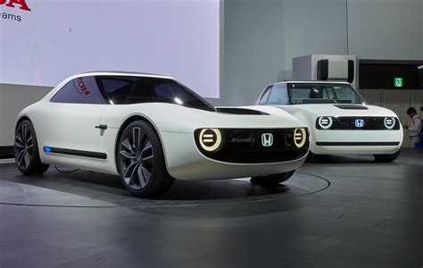 Honda brings electric sports car concept to Tokyo Motor Show