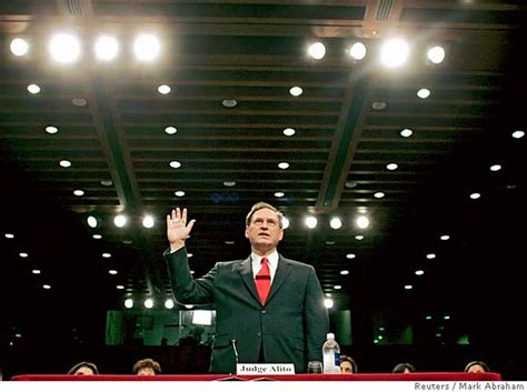 Alito hearings focus on executive power in wartime / Both parties have ...