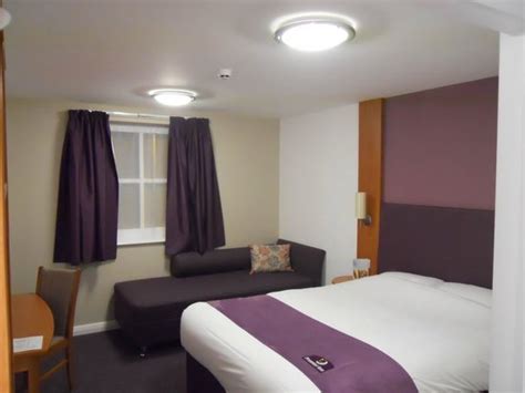 PREMIER INN GLASTONBURY HOTEL - Updated 2024 Reviews