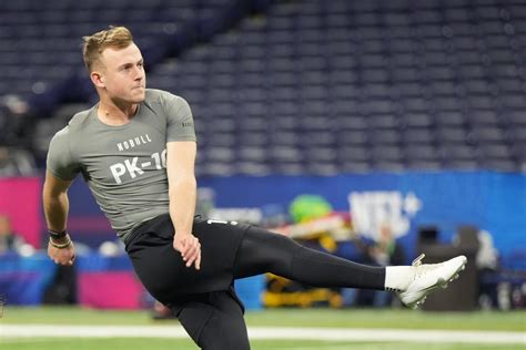 WATCH: Chad Ryland shows off impressive leg strength in video