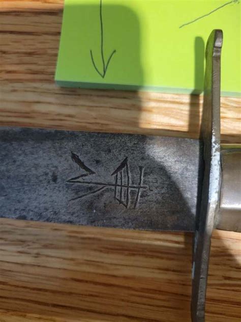 Need help identifying this edged weapon - CAN YOU IDENTIFY THIS? - World Militaria Forum