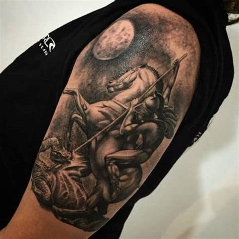 Tatuagem de São Jorge – 75 ideias belíssimas para você se inspirar!