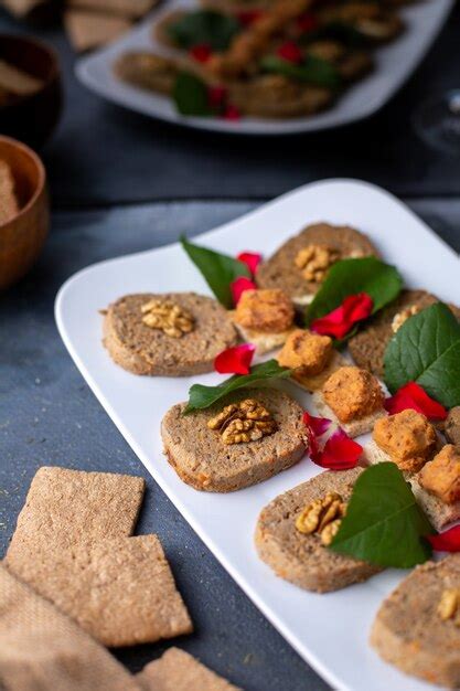 Free Photo | Pate with leaves designed vegetable pate inside white plate