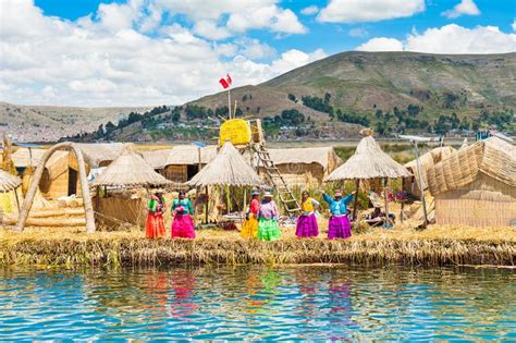 Islas de los Uros (Lago Titicaca, Puno)