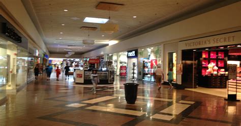 Merritt Square Mall in foreclosure, to be auctioned