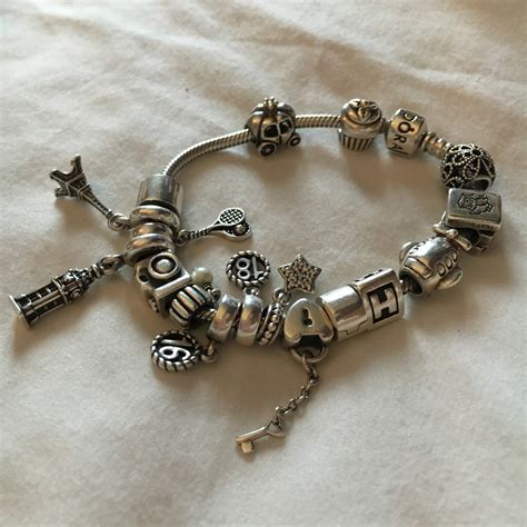 My Pandora Bracelet - Charms Story 💍