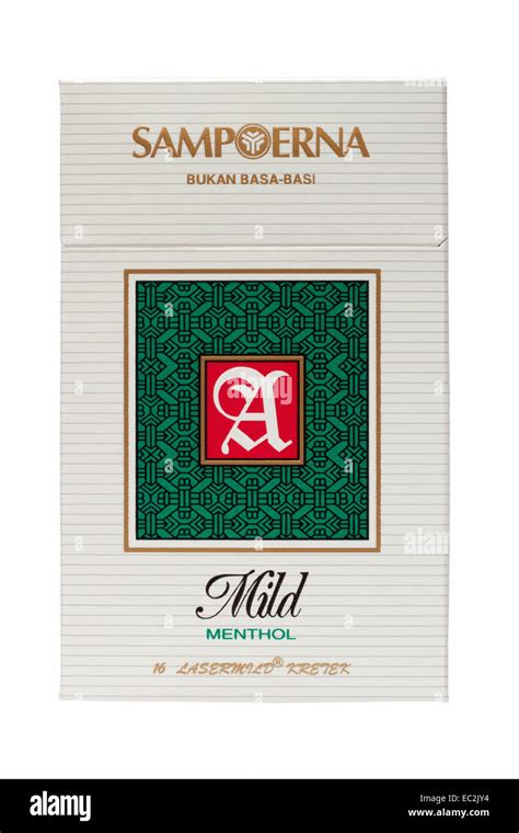 indonesian sampoerna menthol cigarette packet Stock Photo - Alamy