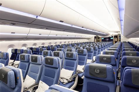 Inside Lufthansa’s Brand New A350-900 – TheDesignAir