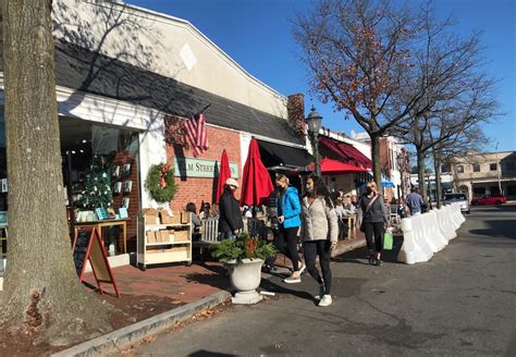 Pedestrian Barricades, Outdoor Dining Return To Downtown New Canaan with Warmer Weather ...