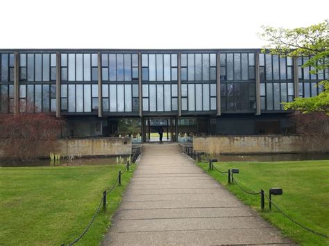 St Catherine's College Oxford by Arne Jacobsen | Arne jacobsen architecture, Scandinavian ...