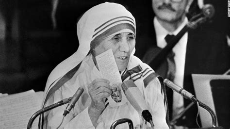 Mother Teresa to become a saint - CNN