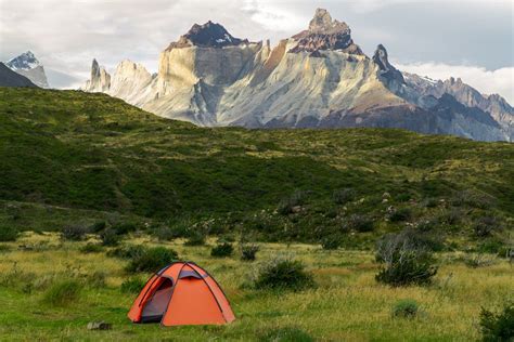 10 Tips for Hiking Torres del Paine's W Trek in Patagonia | Yosemite ...