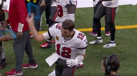 Bucs’ Tom Brady Throws Another Tablet Against Saints (Video) - Sports ...